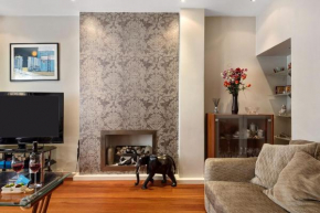 Lovely 2bedroom with patio